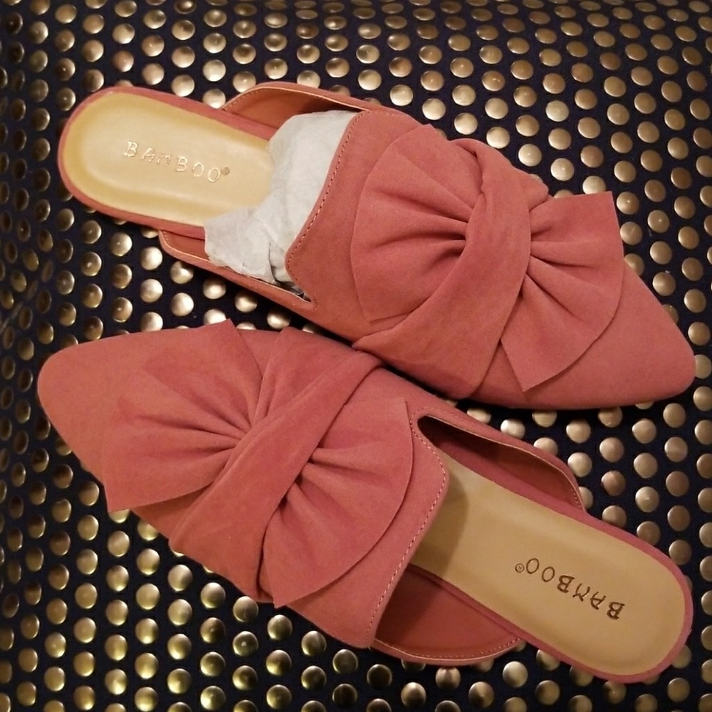 NWOT Pink Velvet Slippers/Slides/Mules